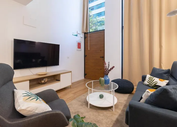 Dormforyou Alameda 12 Apartment